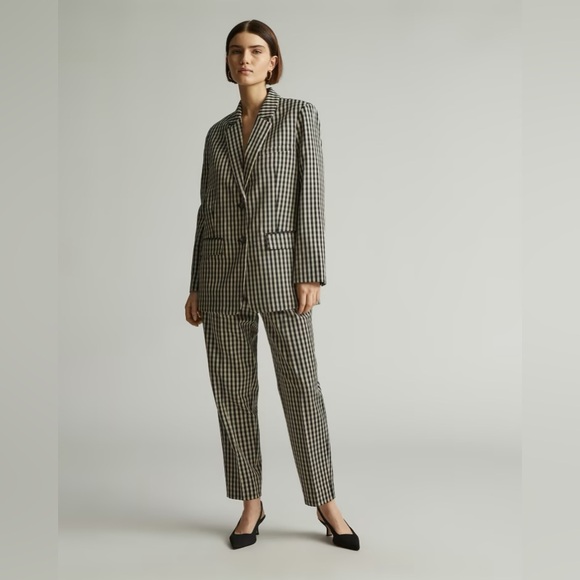NWT Everlane - The Oversized Blazer in Buttersmooth. Khaki/Black Gingham size 2 - Picture 3 of 5